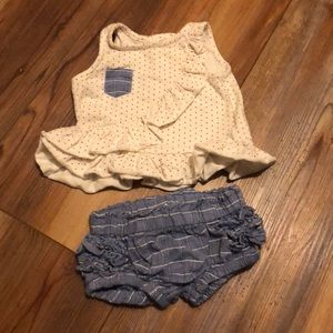 Cat & Jack ruffle butt set
